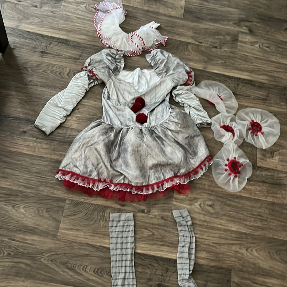Women's Pennywise Halloween Costume